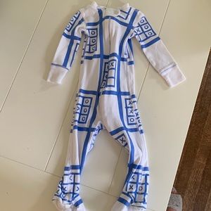 The Beaufort Bonnet Company TBBC sleeper night night xo needs new zipper tag